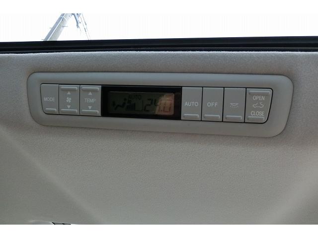 特別仕様車ASプラチナII地デジナビ両電動Sルーフ電動ゲート(18枚目)