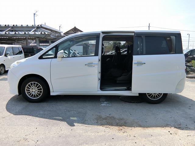 特別仕様車Gスマートスタイル地デジフルHDDナビTV両電動(4枚目)