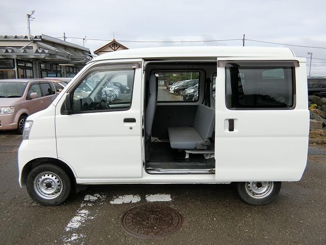スペシャル ハイルーフ 切替式4WD オートマ 両側スライドドア CDチューナー(4枚目)
