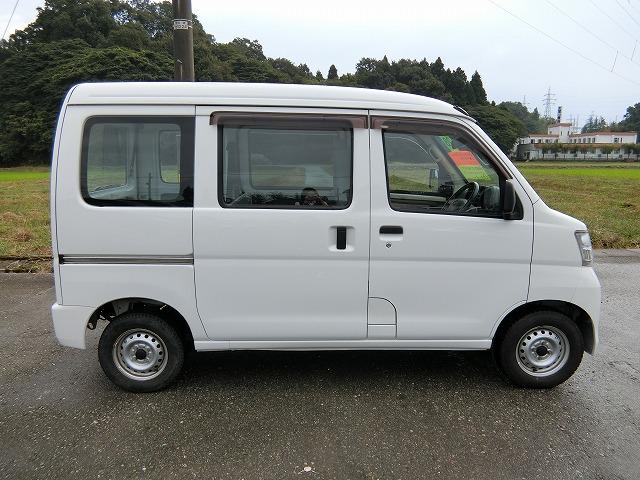 スペシャル ハイルーフ 切替式4WD オートマ 両側スライドドア CDチューナー(5枚目)