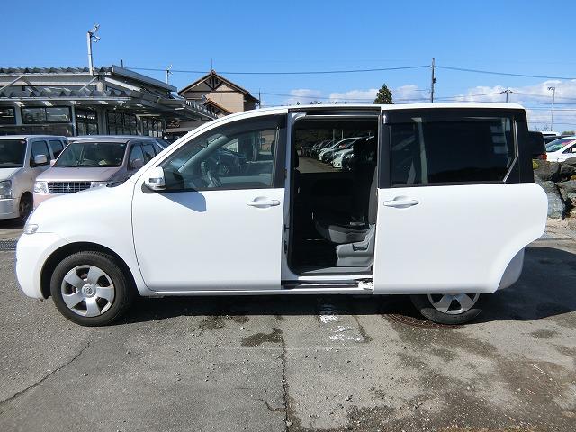 Xリミテッド 特別仕様車 地デジフルセグHDDナビTV ハンドル連動式バックカメラ 4ボイスコーナーセンサー 走行37366KM 専用シート オートスライドドア 7人乗り(4枚目)