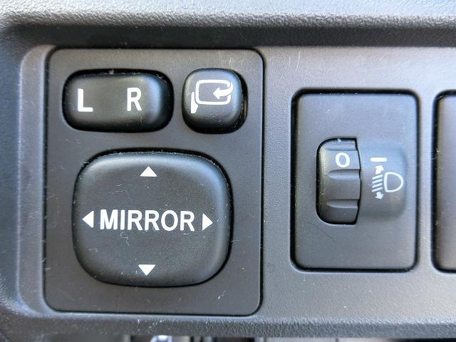 Xリミテッド 特別仕様車 地デジフルセグHDDナビTV ハンドル連動式バックカメラ 4ボイスコーナーセンサー 走行37366KM 専用シート オートスライドドア 7人乗り(17枚目)