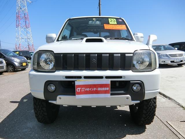 ジムニー クロスアドベンチャーＸＣ　リフトアップ　切替式４ＷＤ　ターボ　地デジフルセグナビＴＶ　バックカメラ　モンスタースポーツ１インチリフトアップ　５速ギア　左右シートヒーター　社外ＬＥＤテールランプ　ドアミラーウィンカー（2枚目）