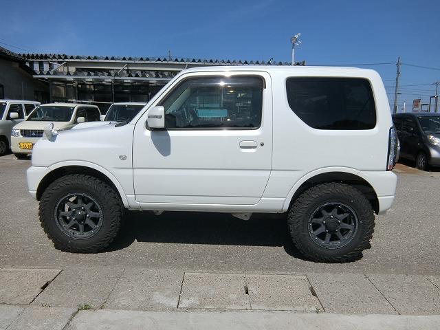 ジムニー クロスアドベンチャーＸＣ　リフトアップ　切替式４ＷＤ　ターボ　地デジフルセグナビＴＶ　バックカメラ　モンスタースポーツ１インチリフトアップ　５速ギア　左右シートヒーター　社外ＬＥＤテールランプ　ドアミラーウィンカー（3枚目）