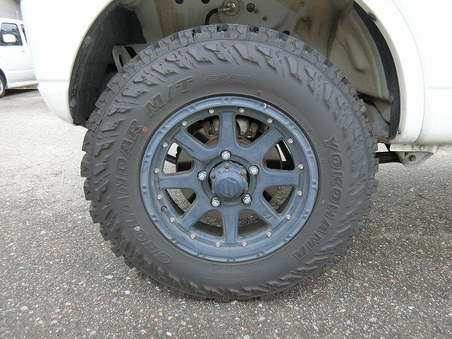 ジムニー クロスアドベンチャーＸＣ　リフトアップ　切替式４ＷＤ　ターボ　地デジフルセグナビＴＶ　バックカメラ　モンスタースポーツ１インチリフトアップ　５速ギア　左右シートヒーター　社外ＬＥＤテールランプ　ドアミラーウィンカー（8枚目）