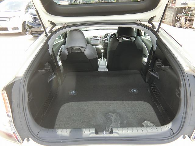 ＣＲ－Ｚ α　スマートキー　地デジナビＴＶ　クルーズＣ　ＨＩＤライト　地デジナビＴＶ　バックカメラ　スマートキー　ＨＩＤヘッドランプ　ハイブリッド　　クルーズコントロール　パドルシフト（22枚目）