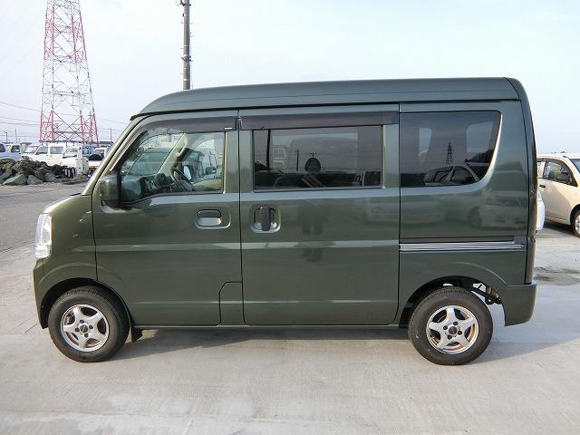 エブリイ ジョイン　ハイルーフ　切替式４ＷＤ　５速ギア　キーレスキー　専用シート　プライバシーガラス　アルミホイール　電動格納ドアミラー　両側スライドドア（3枚目）