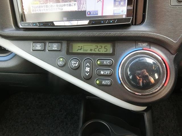 アクア Ｓ　地デジフルセグナビＴＶ　プッシュスｙタート　電動コーナーポール　走行７３２２５ＫＭ　１５インチアルミホイール（11枚目）
