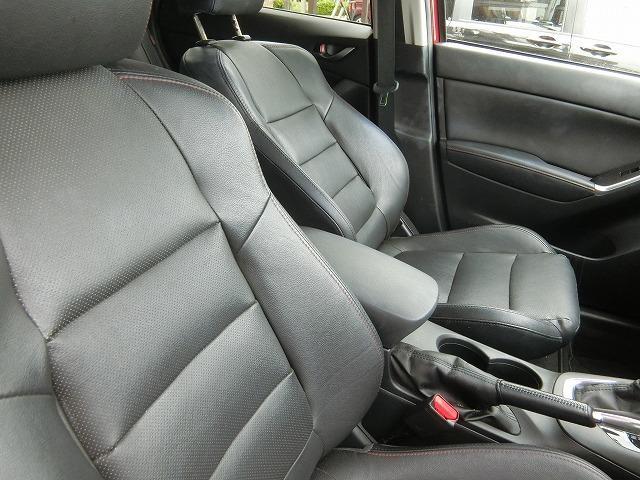 ＣＸ－５ ＸＤ　Ｌパッケージ４ＷＤディーゼル　ヒーター付本革シート　４ＷＤ　ディーゼル　ターボ　衝突防止　スマートキー　プッシュスタート　ＨＩＤライト　地デジフルセグナビＴＶ　バックカメラ　シートヒーター付本革シート　クルーズコントロール　ＥＴＣ　アイドリングストップ（9枚目）