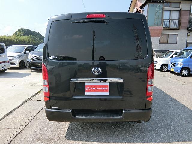 レジアスエースバン ロングスーパーＧＬ４ＷＤ　８型地デジナビＴＶ新品ベッドキット　４ＷＤ　ディーゼル　ターボ　両側スライドドア　８型地デジフルセグナビＴＶ　バックカメラ　キーレスキー　ＥＴＣ　新品ベッドキット　５人乗り　タイミングベルト交換済み　リアクーラー　リアヒーターつき（7枚目）