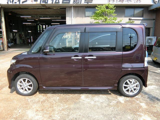 タント カスタムＸ　４ＷＤ　地デジフルセグナビＴＶ　バックカメラ　オートスライドドア　スマートキー　アイドリングストップ　ＨＩＤヘッドランプ（3枚目）