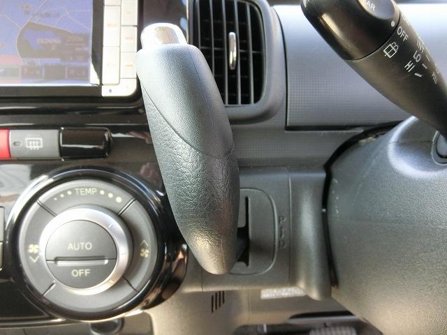 タント カスタムＸ　４ＷＤ　地デジフルセグナビＴＶ　バックカメラ　オートスライドドア　スマートキー　アイドリングストップ　ＨＩＤヘッドランプ（16枚目）