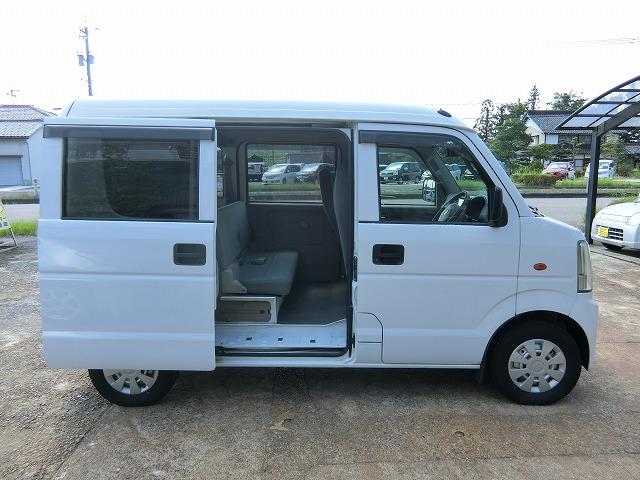エブリイ ＰＣ　ハイルーフ　切替式４ＷＤ　オートマ　地デジナビＴＶ　両側スライドドア　キーレスキー　タイミングチェーン　エアコン　パワステ　パワーウインドウ　Ｗエアバッグ（6枚目）