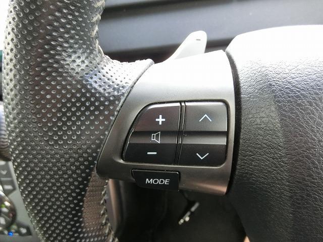 ヴォクシー ＺＳ　煌Ｚ　９型地デジフルセグナビＴＶカメラ　両側電動ＨＩＤ　９型地デジフルセグナビＴＶ　バックカメラ　両側電動ドア　　スマートキー　プッシュスタート　ＨＩＤヘッドランプ　純正フルエアロ　タイミングチェーン　８人乗り　純正１６インチアルミ　エンジンスターターつき（18枚目）