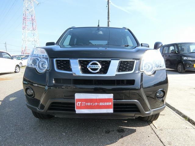 エクストレイル ２０Ｘｔｔ　切替式４ＷＤ　地デジナビＴＶカメラ　ＨＩＤライト　４ＷＤ　左右シートヒーター　クルーズコントロール　インテリジェントキー　ＨＩＤヘッドランプ　地デジフルセグナビＴＶ　バックカメラ　純正１８インチアルミ（2枚目）