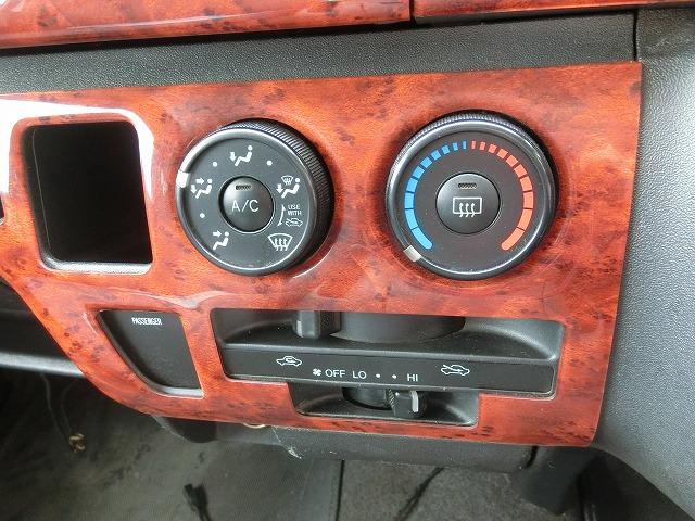 ハイエースバン ロングスーパーＧＬ４ＷＤディーゼルターボ地デジナビＴＶカメラ　４ＷＤ　ディーゼルターボ　　両側スライドドア　５人乗り　地デジフルセグナビＴＶ　バックカメラ　キーレスキー　ディーゼル　ターボ　タイミングベルト交換済み　リアヒーターつき（13枚目）