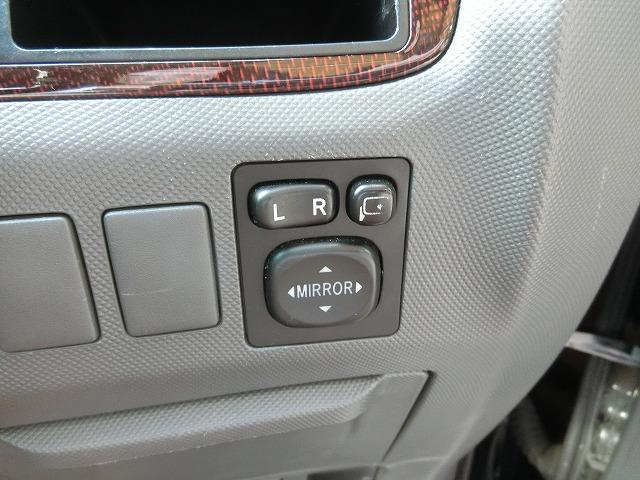 エスティマ ２．４アエラス２０ｔｈ後期　４ＷＤ　８型地デジナビＴＶ両電動　後期型　切替式４ＷＤ　８型地デジフルセグＨＤＤナビＴＶ　バックカメラ　両側電動ドア　７人乗り　ビルトインＥＴＣ　クルーズコントロール　スマートキー　プッシュスタート　ＨＩＤライト　タイミングチェーン（21枚目）