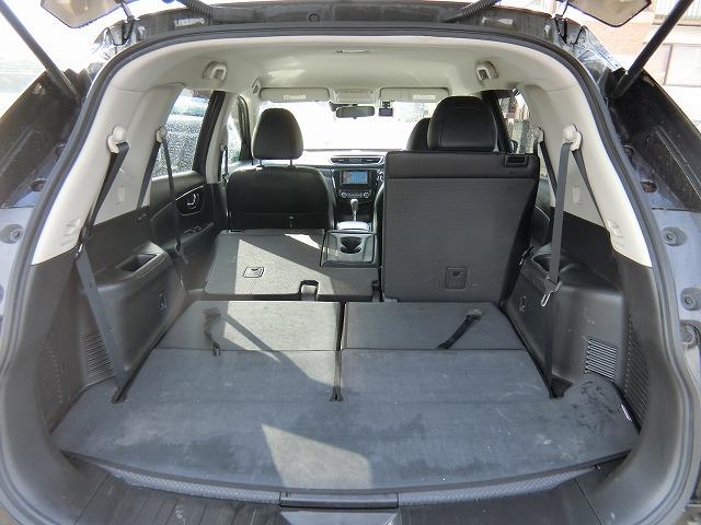 エクストレイル ２０Ｘ　エマージェンシーブレーキ　　切替式４ＷＤ　ＬＥＤ　切替式４ＷＤ　７人乗り　地デジフルセグナビＴＶ　バックカメラ　ルーフレール　アリドリングストップ　インテリジェントキー　プッシュスタート　１７インチアルミホイール　ＬＥＤヘッドランプ　シートヒーター（27枚目）