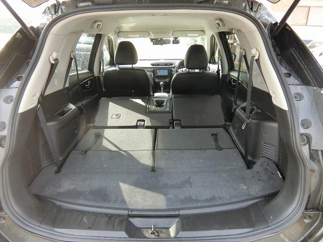 エクストレイル ２０Ｘ　エマージェンシーブレーキ　　切替式４ＷＤ　ＬＥＤ　切替式４ＷＤ　７人乗り　地デジフルセグナビＴＶ　バックカメラ　ルーフレール　アリドリングストップ　インテリジェントキー　プッシュスタート　１７インチアルミホイール　ＬＥＤヘッドランプ　シートヒーター（28枚目）