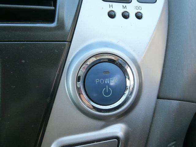 プリウスアルファ Ｇ　地デジフルセグナビＴＶカメラ　エンジンスターター　ｌＥＤ　地デジフルセグナビＴＶ　バックカメラ　純正エンジンスターター　クルーズコントロール　純正１６アルミ　　スマートキー　プッシュスタート　ビルトインＥＴＣ　ＬＥＤライト　サイドスポイラー　リアスポイラー（14枚目）