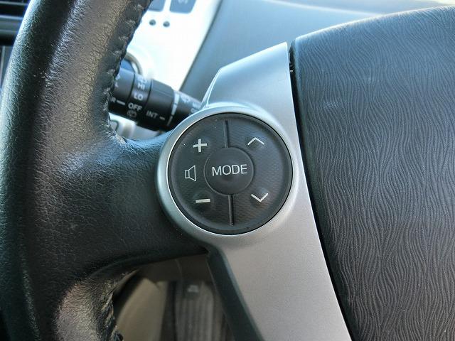 プリウスアルファ Ｇ　地デジフルセグナビＴＶカメラ　エンジンスターター　ｌＥＤ　地デジフルセグナビＴＶ　バックカメラ　純正エンジンスターター　クルーズコントロール　純正１６アルミ　　スマートキー　プッシュスタート　ビルトインＥＴＣ　ＬＥＤライト　サイドスポイラー　リアスポイラー（18枚目）