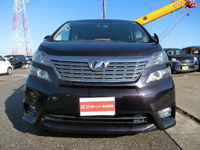 ヴェルファイア ２．４ＺプラチナセレクションＩＩタイプゴルドＩＩ８型ナビ　８型地デジフルセグＨＤＤナビＴＶ　バックカメラ　運転席電動メモリーシート　両側電動スライドドア　パワーバックドア　スマートキー　プッシュスタート　パワーシート　ビルトインＥＴＣ　ＨＩＤヘッドランプ（2枚目）