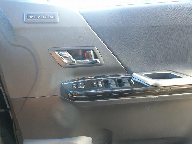 ヴェルファイア ２．４ＺプラチナセレクションＩＩタイプゴルドＩＩ８型ナビ　８型地デジフルセグＨＤＤナビＴＶ　バックカメラ　運転席電動メモリーシート　両側電動スライドドア　パワーバックドア　スマートキー　プッシュスタート　パワーシート　ビルトインＥＴＣ　ＨＩＤヘッドランプ（26枚目）