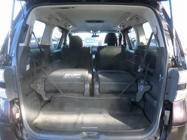 ヴェルファイア ２．４ＺプラチナセレクションＩＩタイプゴルドＩＩ８型ナビ　８型地デジフルセグＨＤＤナビＴＶ　バックカメラ　運転席電動メモリーシート　両側電動スライドドア　パワーバックドア　スマートキー　プッシュスタート　パワーシート　ビルトインＥＴＣ　ＨＩＤヘッドランプ（31枚目）