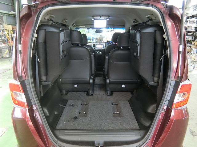 �R��ڃV�[�g�i�[�ő���