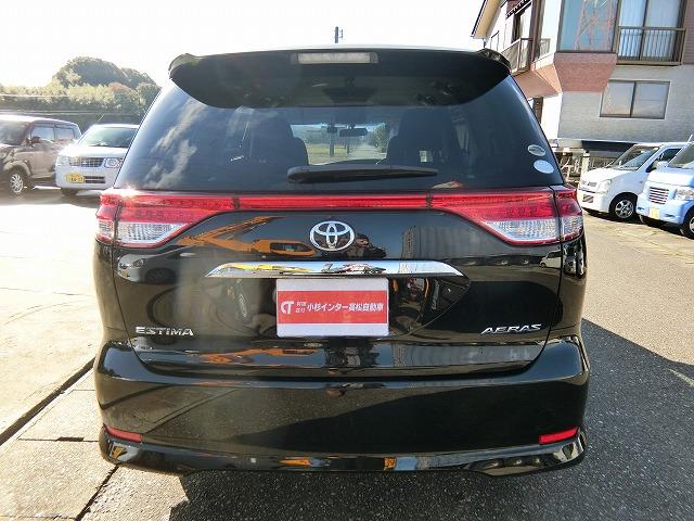 室内広々７人乗り