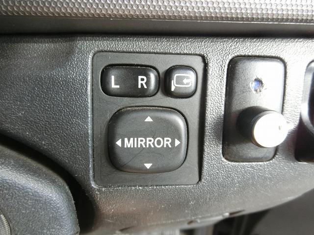 ハイエースバン ロングスーパーGL 4WD 両側スライドドア 5人乗り キーレスキー アルミホイール(16枚目)