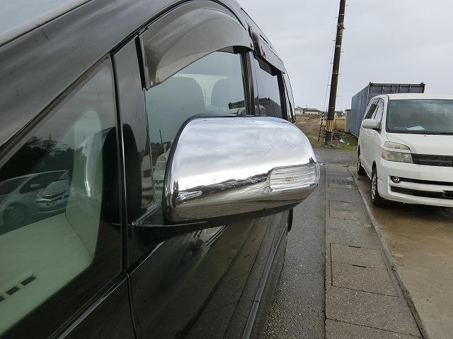 ヴェルファイア ２．４Ｚ　プラチナセレクションＩＩ　タイプゴールド　両側電動オートスライドドア　スマートキー　プッシュスタート　７人乗り　地デジフルセグナビＴＶ　バックカメラ　ビルトインＥＴＣ　ＨＩＤヘッドランプ（8枚目）