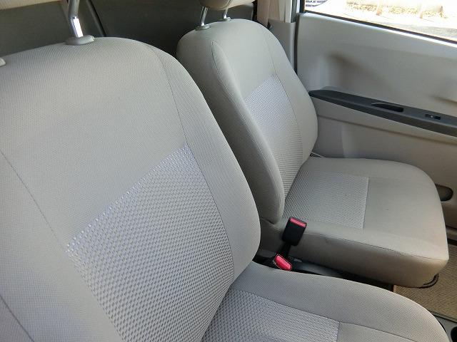 ミライース Ｇ　地デジナビＴＶ　アイドリングストップ　キーレスキー　アルミホイール　横滑り防止　ＡＢＳ　走行４２５２４ＫＭ（8枚目）