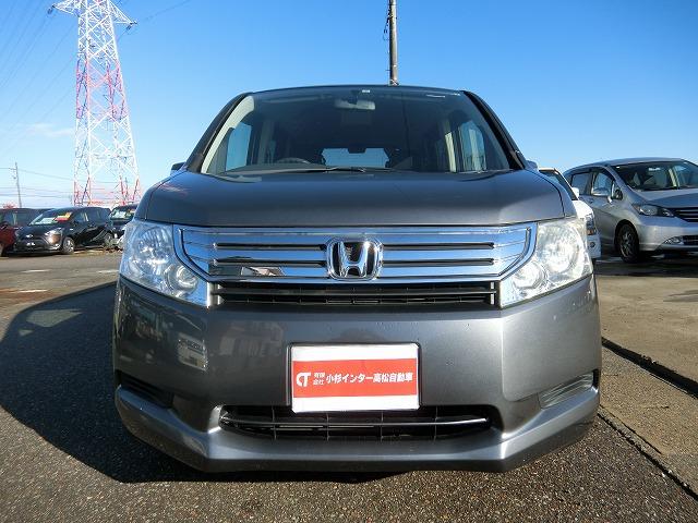 ステップワゴン Ｇ　地デジＨＤＤナビスマートスタイル両側電動　ＨＩＤライト　８人乗り　地デジフルセグＨＤＤナビＴＶ　バックカメラ　両側電動スライドドア　ＨＩＤヘッドランプ　スマートキー　純正後席モニター　ビルトインＥＴＣ（3枚目）