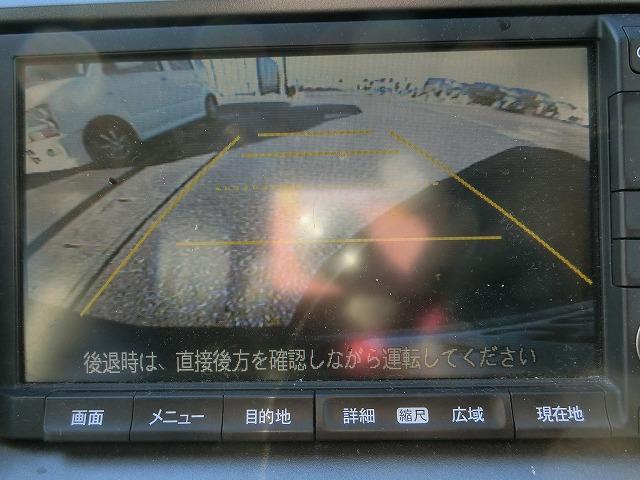 ステップワゴン Ｇ　地デジＨＤＤナビスマートスタイル両側電動　ＨＩＤライト　８人乗り　地デジフルセグＨＤＤナビＴＶ　バックカメラ　両側電動スライドドア　ＨＩＤヘッドランプ　スマートキー　純正後席モニター　ビルトインＥＴＣ（12枚目）