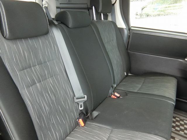 ヴォクシー ZS 煌II 地デジナビTVカメラ 両側電動ドアHID 地デジフルセグHDDナビTV バックカメラ 両側電動スライドドア HIDヘッドランプ スマートキー プッシュスタート パドルシフト コーナーセンサー ビルトインETC 純正16インチアルミ 8人乗り(23枚目)