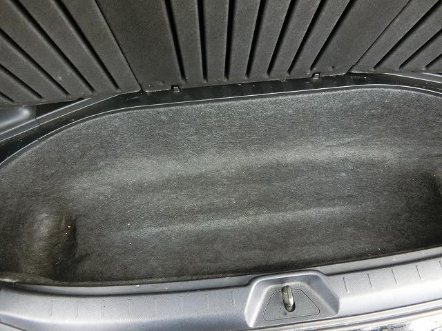 ヴォクシー ZS 煌II 地デジナビTVカメラ 両側電動ドアHID 地デジフルセグHDDナビTV バックカメラ 両側電動スライドドア HIDヘッドランプ スマートキー プッシュスタート パドルシフト コーナーセンサー ビルトインETC 純正16インチアルミ 8人乗り(29枚目)