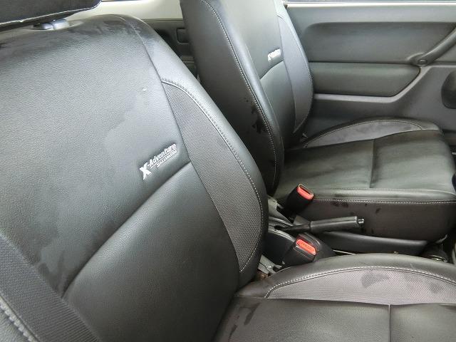 ジムニー クロスアドベンチャーXC 切替式4WD 5速マニュアル車 シートヒーター キーレスキー 純正16インチアルミホイール 専用シート 背面タイヤカバー ドアミラーウインカー(9枚目)