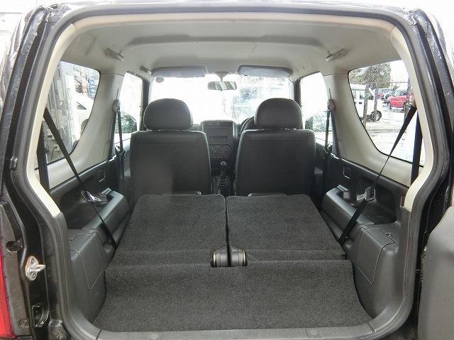 ジムニー クロスアドベンチャーXC 切替式4WD 5速マニュアル車 シートヒーター キーレスキー 純正16インチアルミホイール 専用シート 背面タイヤカバー ドアミラーウインカー(20枚目)