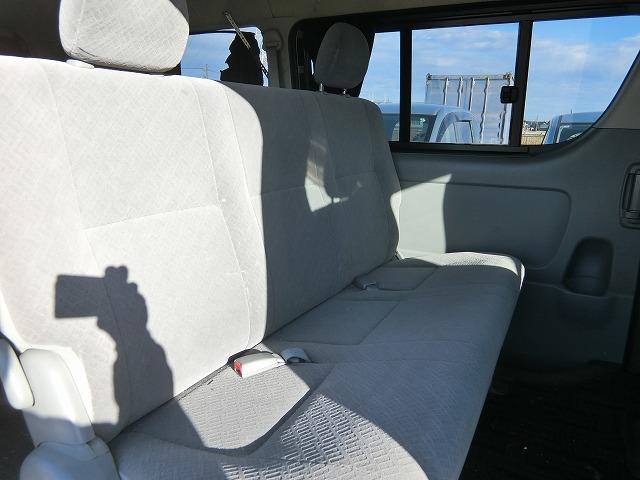 ハイエースバン ロングスーパーＧＬ　５人乗り　ディーゼル　両側スライドドア　地デジＨＤＤナビＴＶ　バックカメラ　ＨＩＤヘッドランプ　キーレスキー　ＥＴＣ　タイミングベルト交換済　大人気のグレー（25枚目）