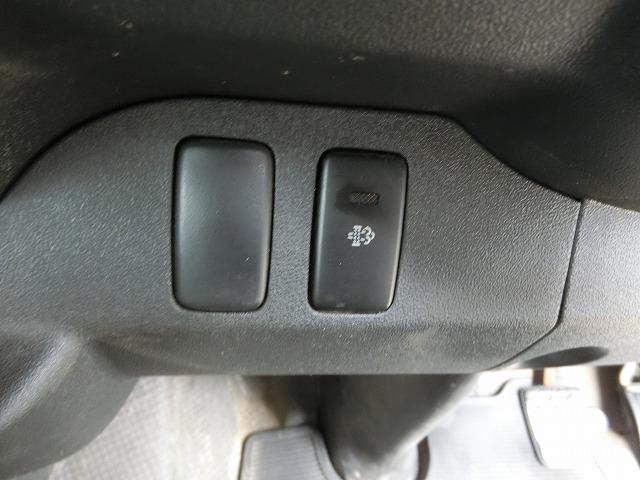 レジアスエースバン ロングＤＸ　ＧＬパッケージ　４ＷＤ　両側スライドドア　６人乗り　ディーゼル　ターボ　地デジナビＴＶ　キーレスキー　ＥＴＣ　タイミングベルト交換済み（16枚目）