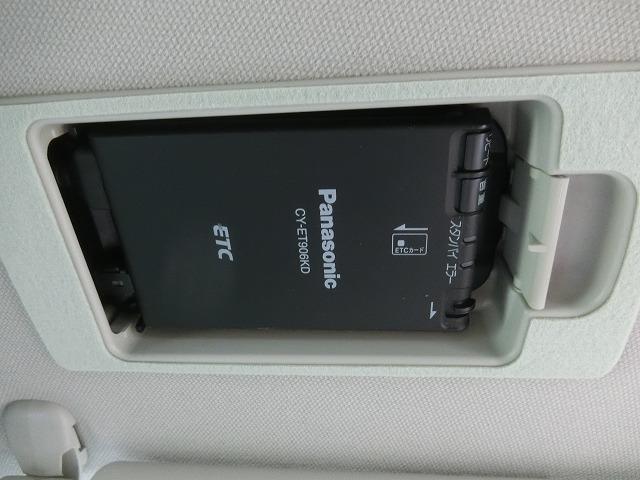 ＣＸ－５ ＸＤ　４ＷＤ　ＨＩＤヘッドランプ　リア・ビークル・モニタリングシステム　地デジフルセグナビＴＶ　バックカメラ　サイドカメラ　プッシュスタート　ディーゼルターボ　アイドリングストップ　衝突軽減装置　ＥＴＣ（13枚目）