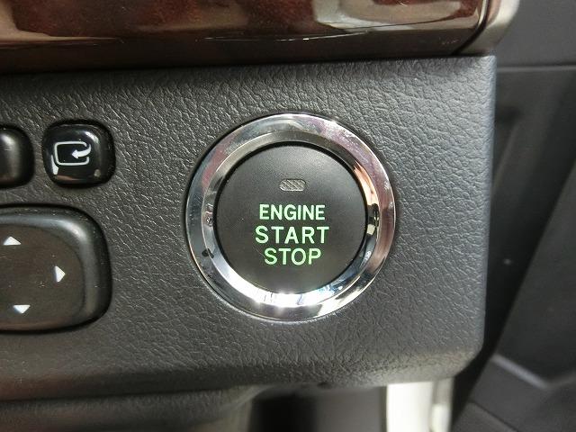 マークＸ プレミアム　地デジフルセグナビＴＶ　スマートキー　プッシュスタート　ＨＩＤヘッドランプ　パワーシート　シートヒーター付ハーフレザーシート　クルーズコントロール　電動コーナーポール　ビルトインＥＴＣ（13枚目）