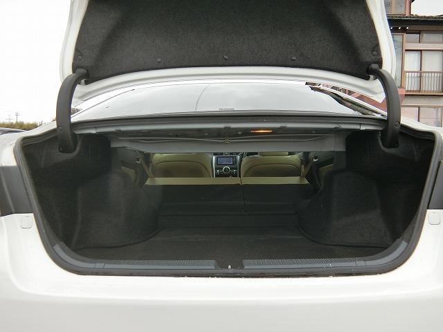 マークＸ プレミアム　地デジフルセグナビＴＶ　スマートキー　プッシュスタート　ＨＩＤヘッドランプ　パワーシート　シートヒーター付ハーフレザーシート　クルーズコントロール　電動コーナーポール　ビルトインＥＴＣ（31枚目）