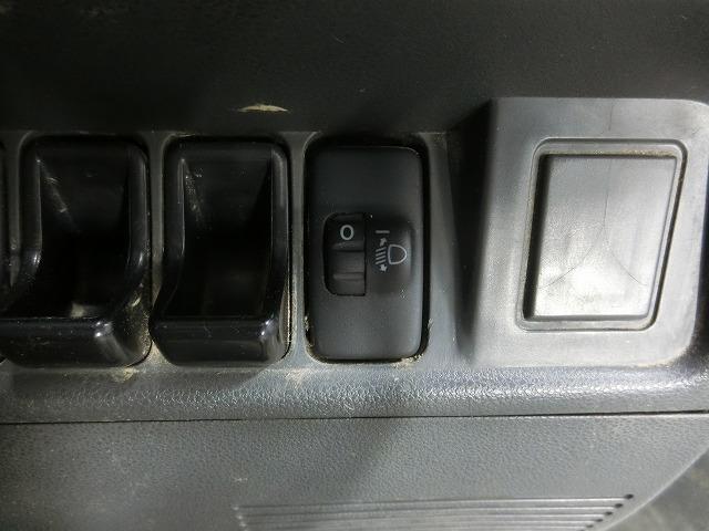 �w�b�h�����v���x���C�U�[�t��