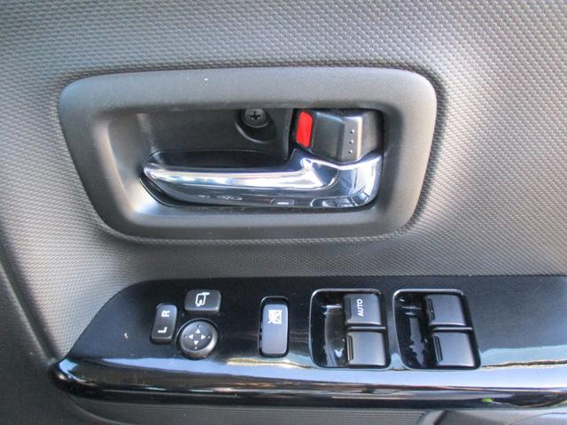 スペーシアカスタム ハイブリッドＸＳ　ワンオーナー車　ナビＴＶ　パワースライドドア（15枚目）