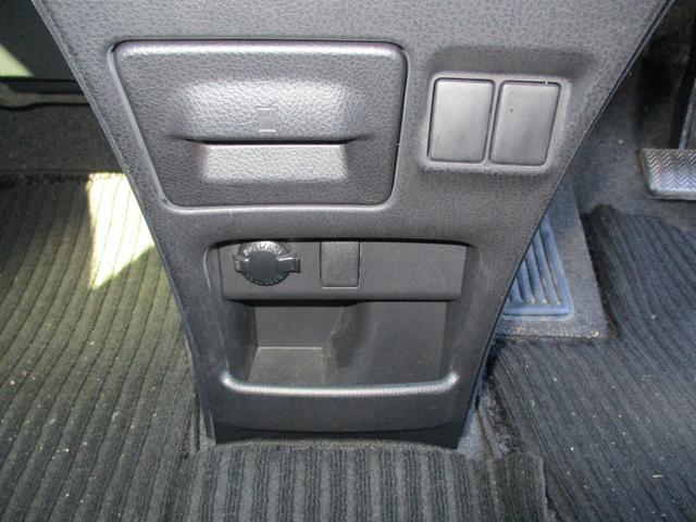 ヴォクシー ZS 煌 9インチナビ・TV バックカメラ Wパワースライドドア ETC 7人乗り(18枚目)