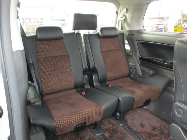 アルファード ２４０Ｓ　タイプゴールドＩＩ　ナビＴＶ（フルセグ）　Ｗパワースライドドア　ＥＴＣ（10枚目）