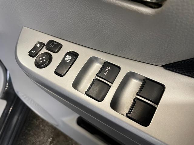 ワゴンR FX-Sリミテッド HIDヘッドライト オートライト フォグライト スマートキー CD再生 AM/FMラジオ(12枚目)