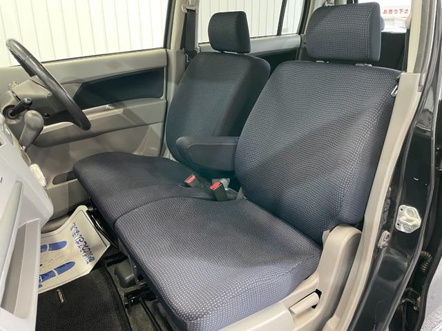 ワゴンR FX-Sリミテッド HIDヘッドライト オートライト フォグライト スマートキー CD再生 AM/FMラジオ(15枚目)